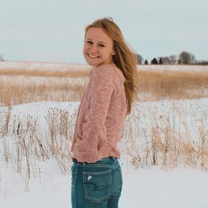 Meet your Posher, Emily